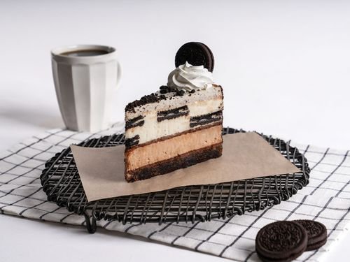 Süper Oreo Cheesecake (Dilim)