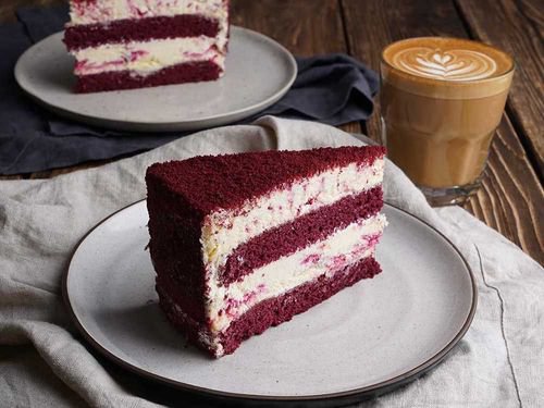 Red Velvet Cheesecake (Dilim)
