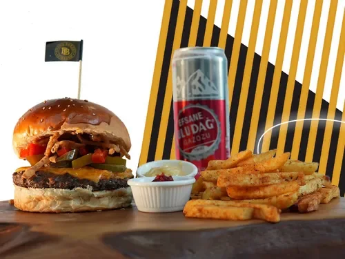 Almond Burger Menü