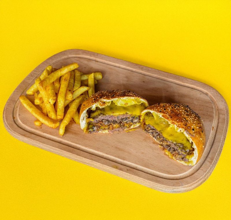 Beğendili Kapalı Burger