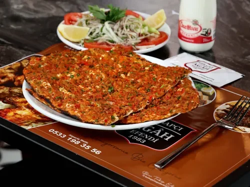 Antep Usulü Lahmacun