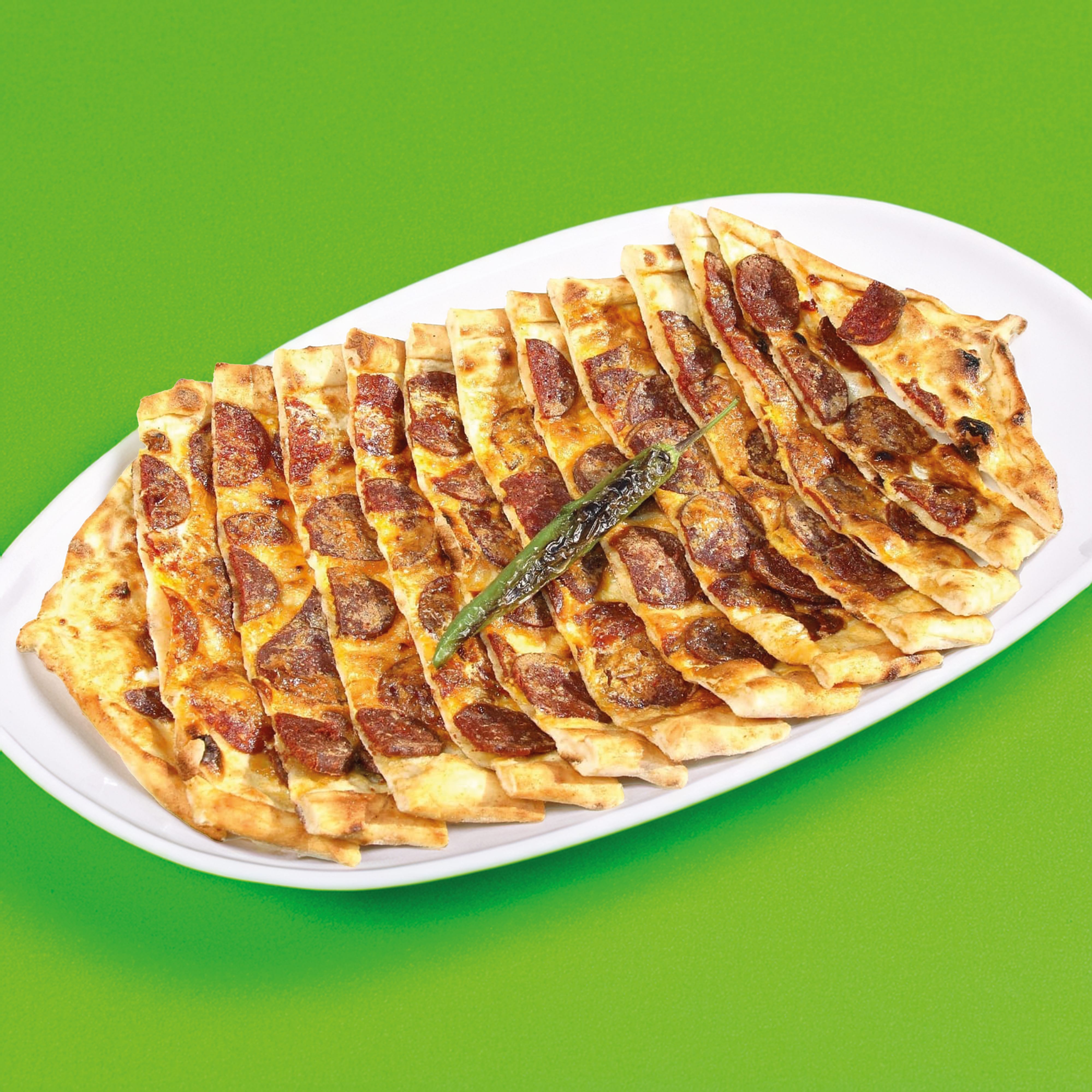 Sucuklu & Kaşarlı Pide