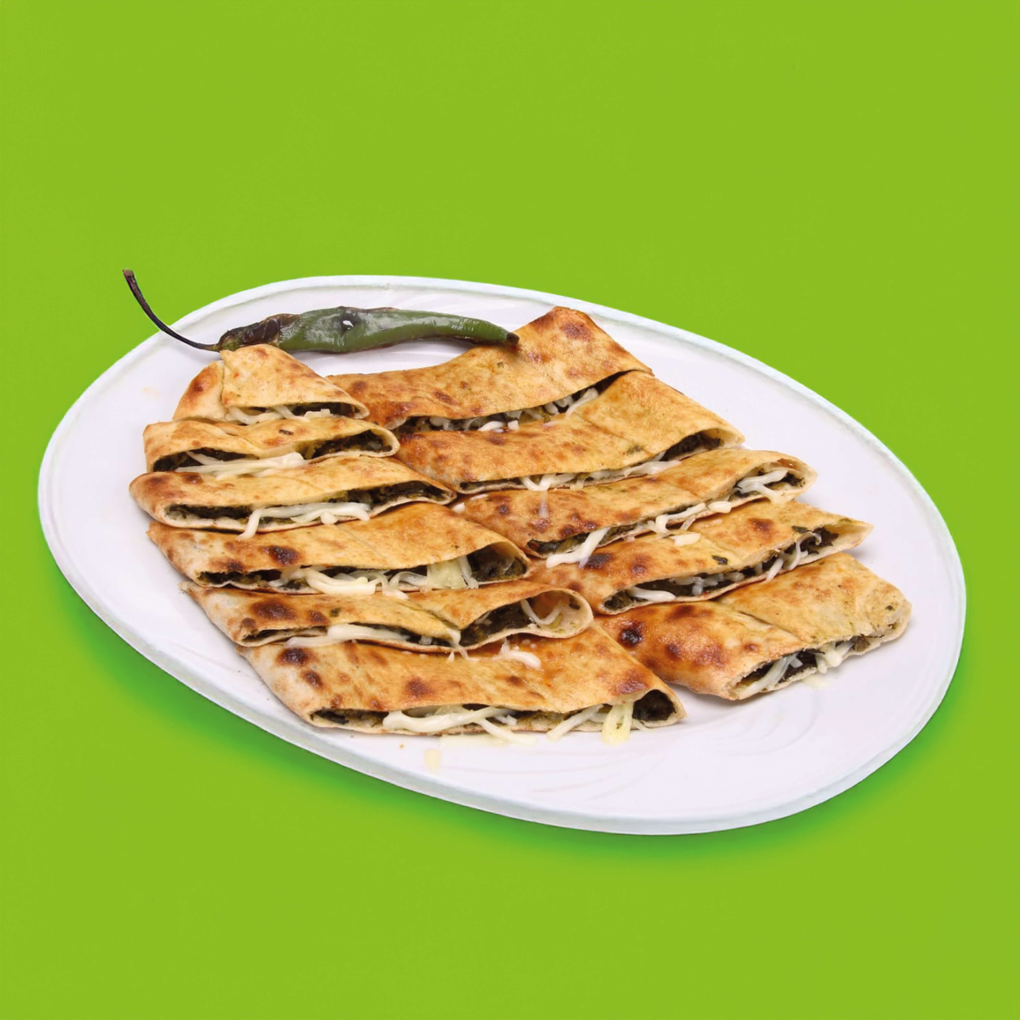 Ispanaklı & Kaşarlı Pide