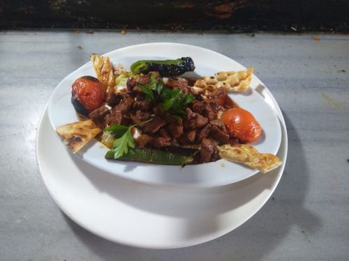 Alinazik Kebap (Et Şişten)