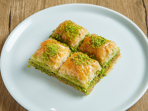 Kuru Baklava (500 g)
