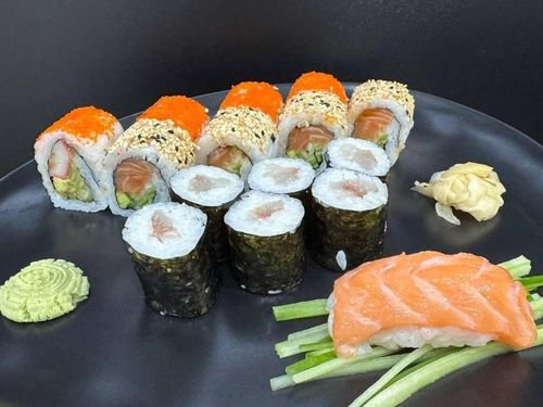 Ogi Moji Sushi Set 3