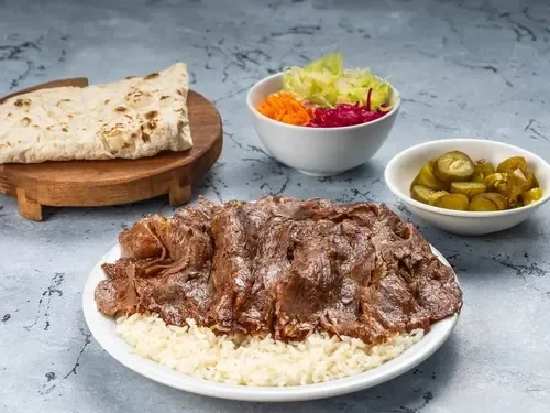 Pilav Üstü Et Döner (200 g)