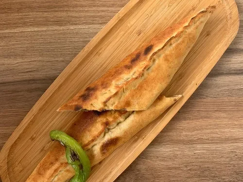Kıymalı Pide