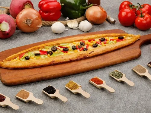 Sebzeli Pide