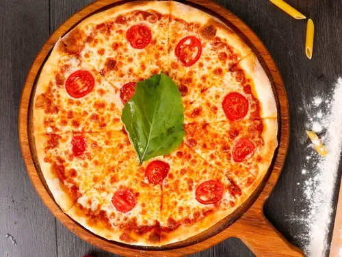 Margherita Pizza Menü