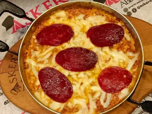 Sucuklu Kaşarlı Menemen