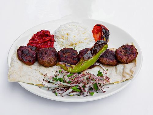 Üsküp Köfte