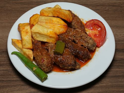 İzmir Köfte
