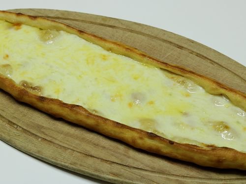 Kaşarlı Pide