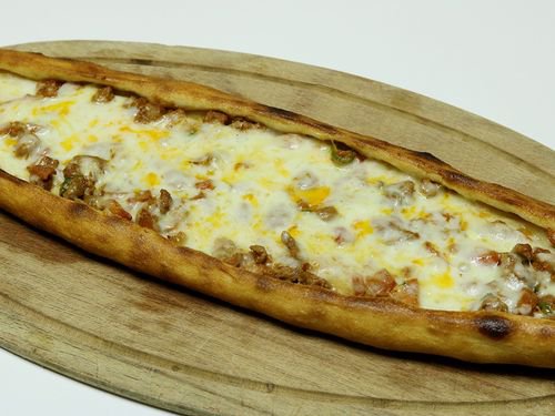 Kuşbaşılı Pide