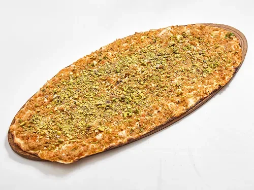 Fıstıklı Lahmacun