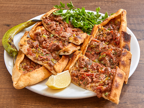 Kuşbaşılı Pide