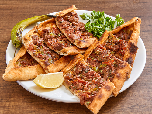 Kıymalı Pide