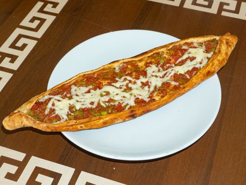 Kıymalı Kaşarlı Pide
