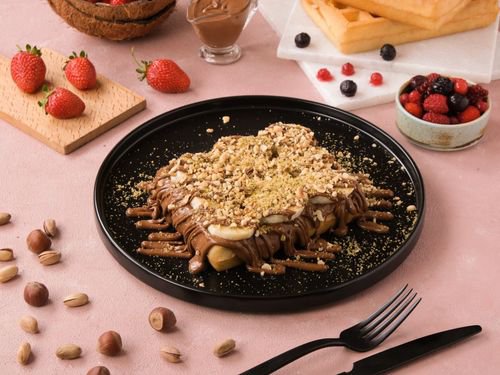 Sütlü & Beyaz Çikolatalı Muzlu Waffle (Küçük)