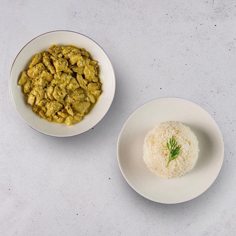 Kremalı Köri Soslu Tavuk & Pirinç Pilavı
