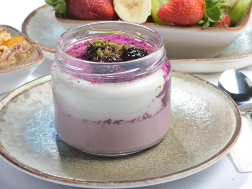 Böğürtlenli Magnolya