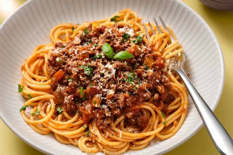 SPAGHETTI BOLOGNESE
