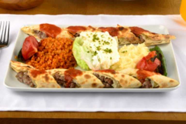 BEYTI KEBAP (SARMA)