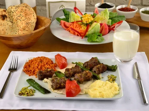 Fıstıklı Kebap