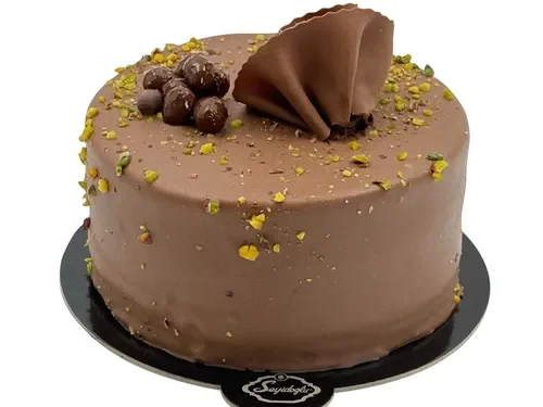 Fıstık Çikolatalı Pasta (6-8 Kişilik)