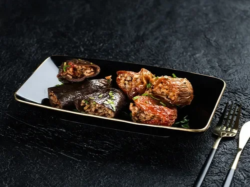 Zeytinyağlı Karışık Kuru Dolma (6 Adet)