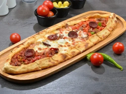 Karışık Pide