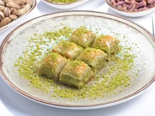Fıstıklı Antep Usulü Baklava (500 g)