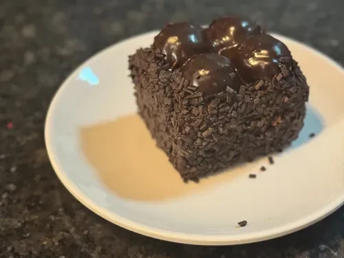 Profiterol Mono Pasta