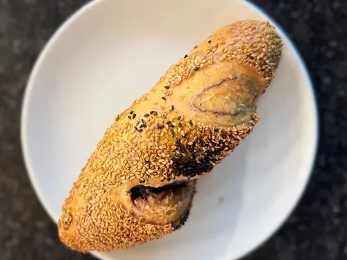 Zeytin Dolgulu Simit