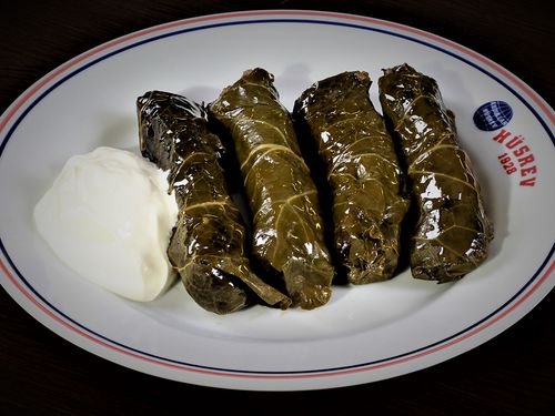 Karalahana Sarması