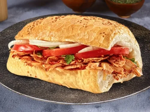 Üç Çeyrek Ekmek Arası Tavuk Döner (100 g)