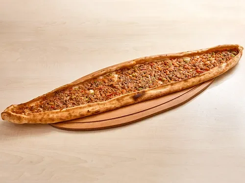 Kıymalı Pide