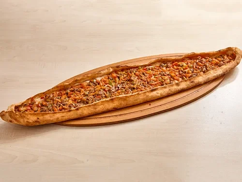 Kuşbaşılı Pide
