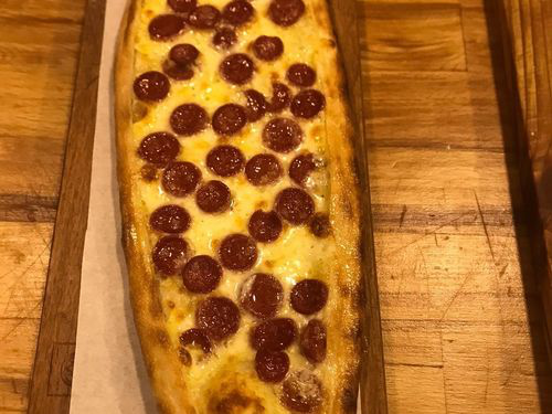 Sosisli & Kaşarlı Pide