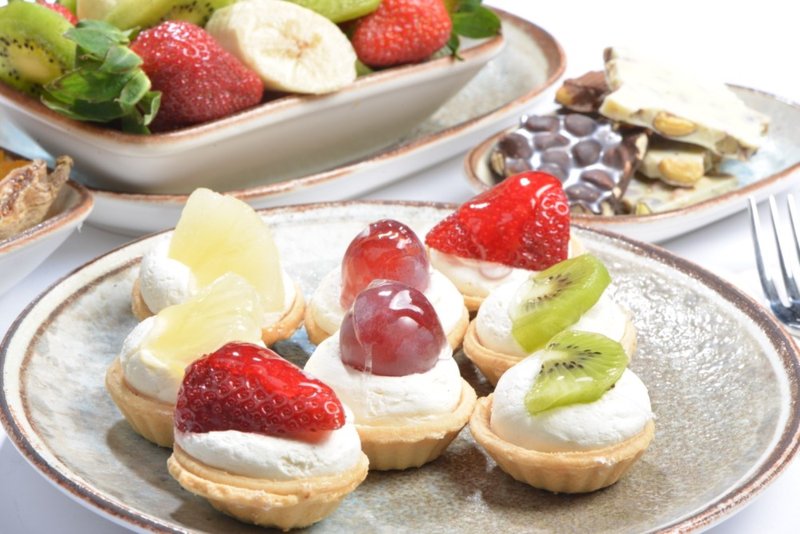MEYVELI PETIFUR KG
