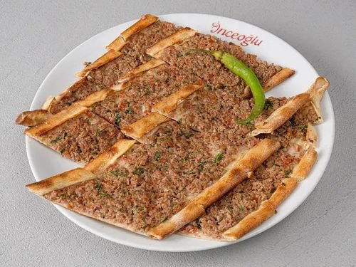 Kıymalı Pide