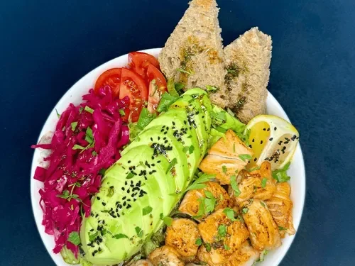 Somon Avokado Bowl