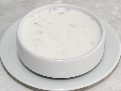 Soğuk Ayran Aşı Çorba