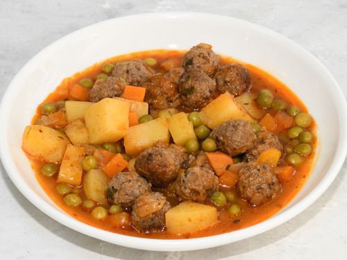 Sebzeli Sulu Köfte