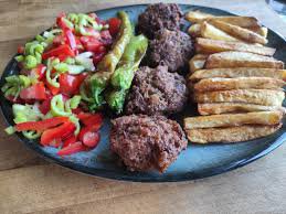 Köfte Tabağı
