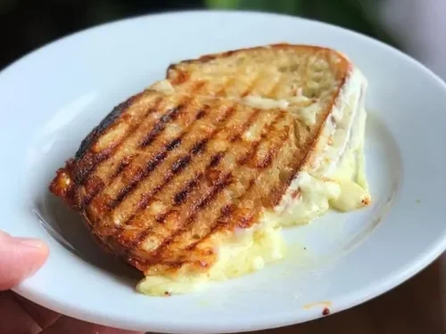 Kaşarlı Tost