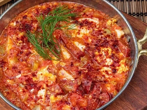 Sucuk & Kaşarlı Menemen