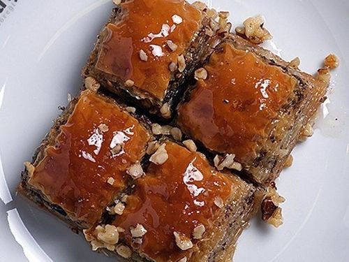 Cevizli Ev Baklavası (500 g)