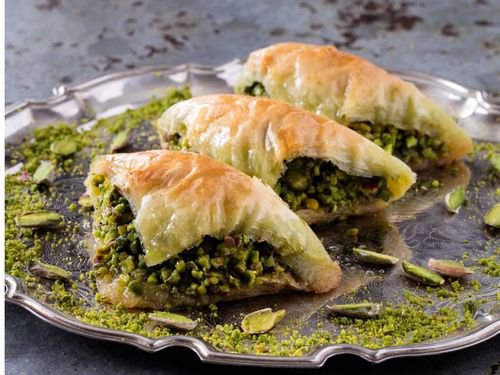 Fıstıklı Şöbiyet (500 g)